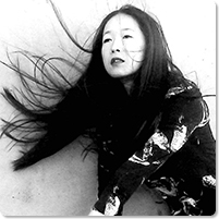 現代ダンスの国際的なプロジェクトが培った湯浅永麻の新感覚
